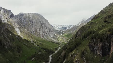 alpine valley scenery