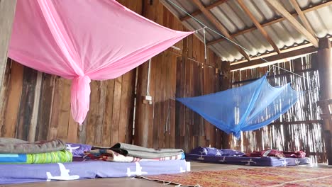 karen village homestay ofrece hermosas vistas y estilo de vida local en mae hong son, tailandia