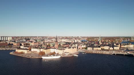 Aerial-of-Gamla-Stan-and-Lake-Mälaren,-Stockholm,-Sweden