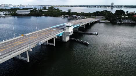 the john ringling parkway bridge connects lido key to longboat key along sarasota bay in florida