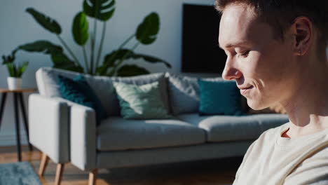 relaxing at home with a priuter speaker