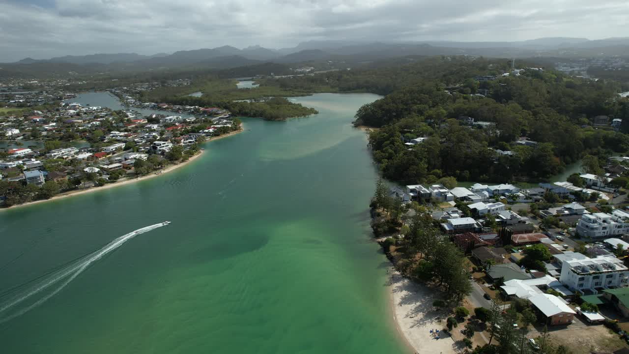Motorboat Cruising Tallebudgera Creek In Burleigh Heads, Queensland, Australia - Aerial Drone Shot