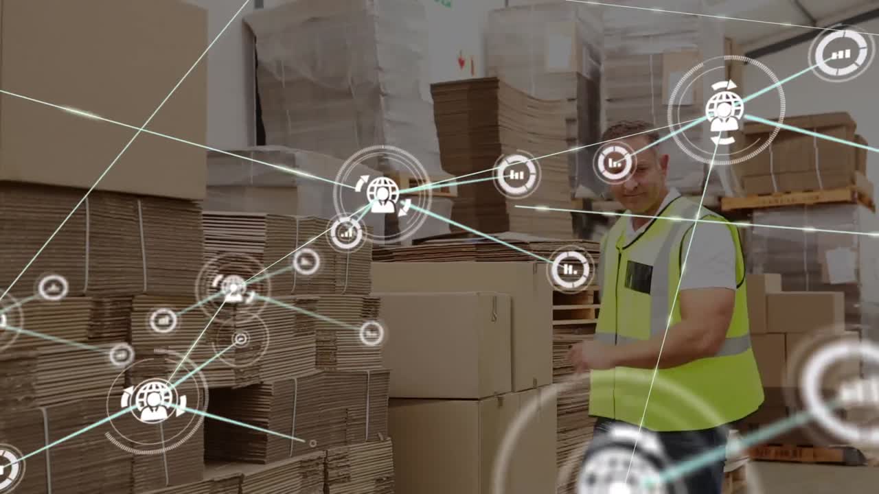 animación de la red de conexiones sobre un trabajador caucásico en un almacén