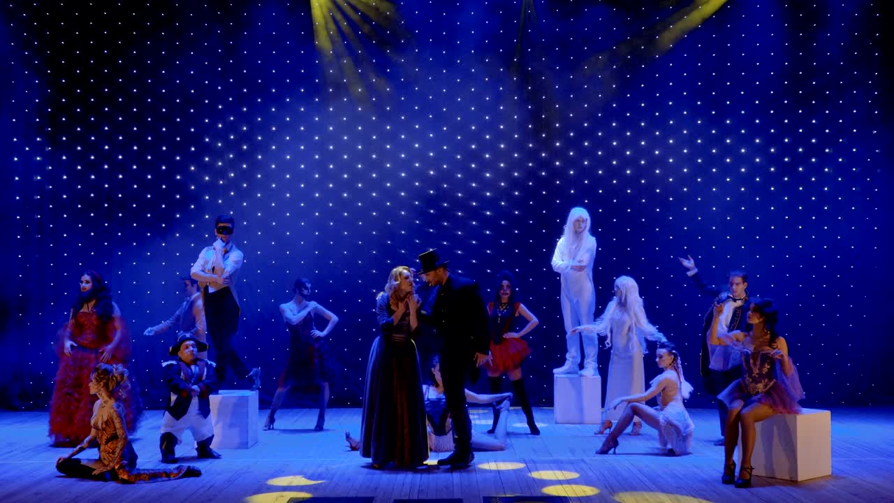 Sensual song from beautiful woman to her man