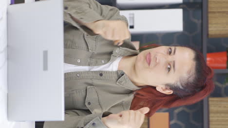 Vertical-video-of-Portrait-of-strong-and-brave-business-woman.