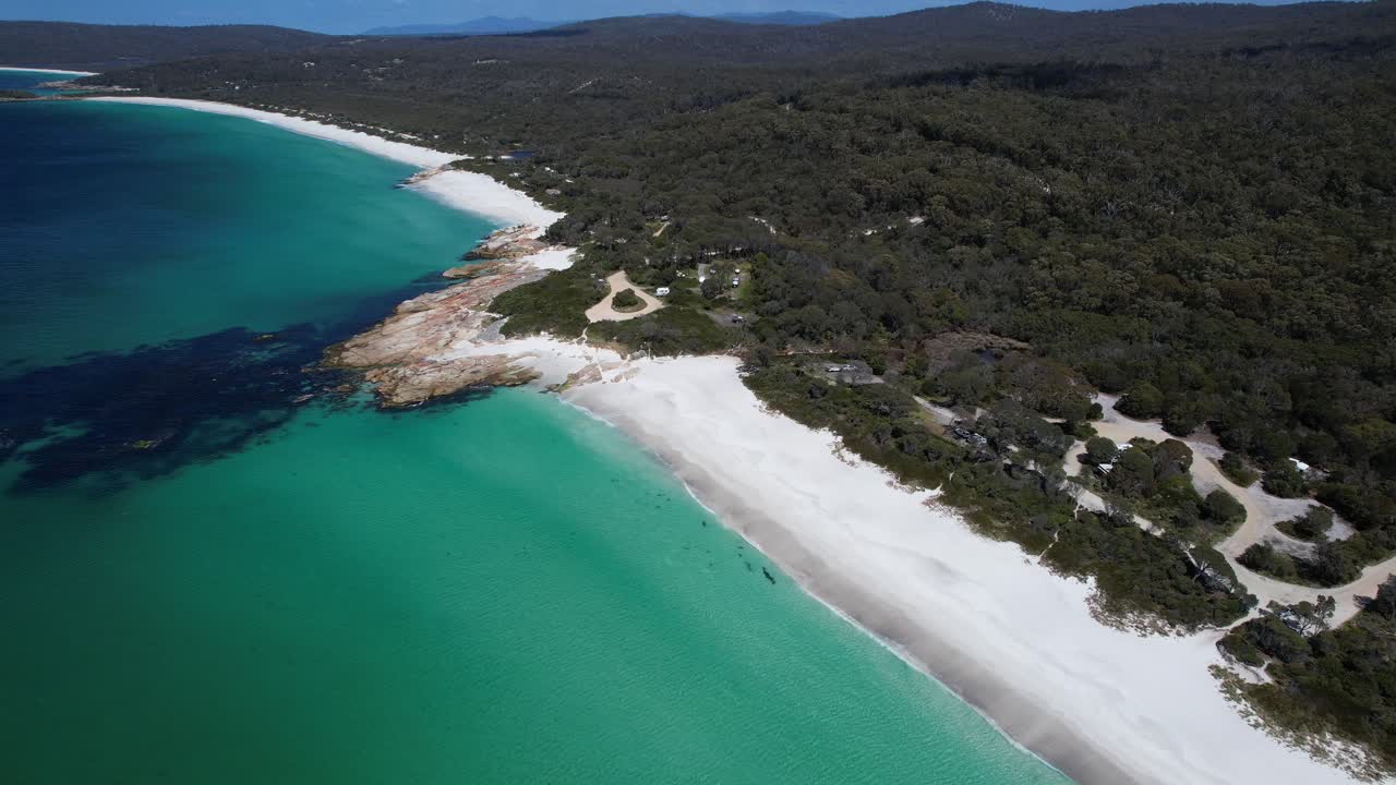 Cosy Corner North e Swimcart Beach in Tasmania, Australia - Scatto con drone