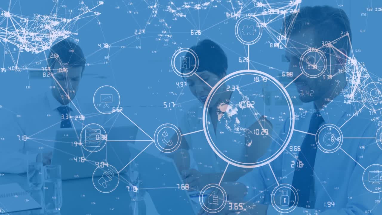 세계, 숫자, 연결 점의 애니메이션 백인 동료들이 회의에서 노트북을 통해 일하고 있습니다.