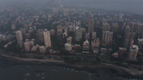 Drone-shot-along-Mumbai-coast-BJ-road-Bandstand-Bandra