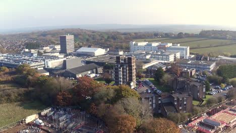 Wide-aerial-view-of-Basildon-University-Hospital-A-E,-Nethermayne,-Essex,-UK