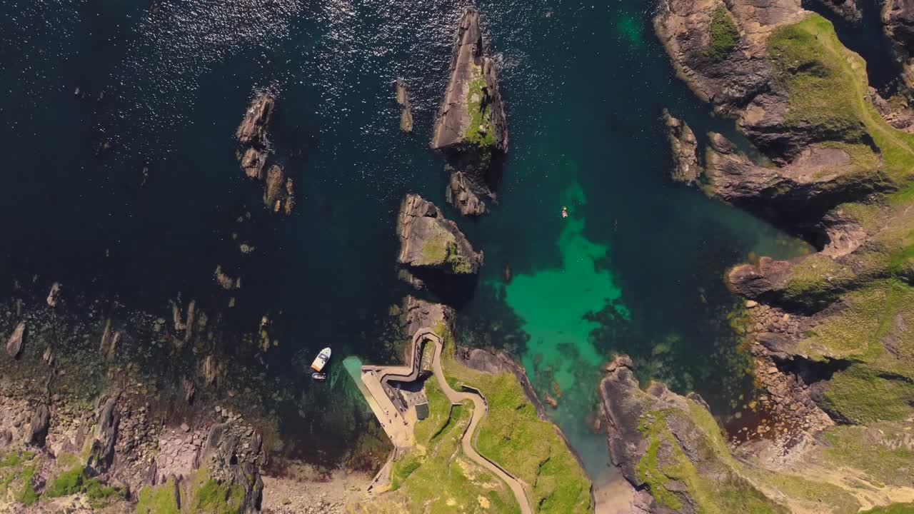 Filming a boat at Dunquin Pier - Dingle Co.Kerry - 4K Cinematic Drone Footage 05-07