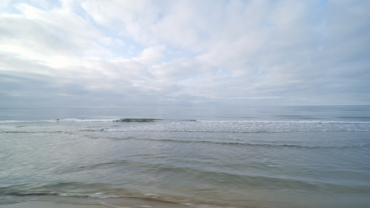 지중해를 여행하는 측면 : 프랑스, 오크시티니아, 카르논