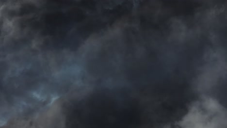 point-of-view,-a-thunderstorm-inside-a-thick-and-dark-cumulonimbus-cloud