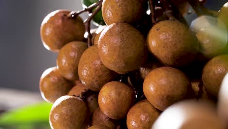 Bunch-of-Fresh-Longan-Fruit,-Close-Up