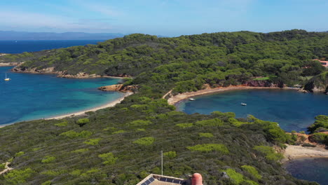 Langosta-Barco-Playa-Vista-Aérea-Porquerolles-Francia-Vacaciones-Islas-Hyères