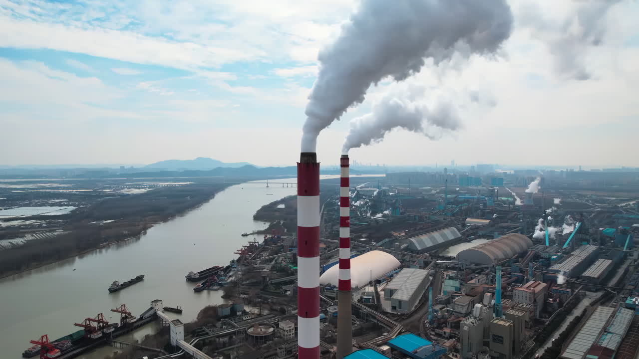산업화학공원: 바이오매스 및 석탄 연료 발전소, 현대적인 녹색 전력 발전소