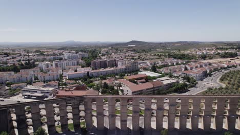 la majestuosa arcada de arcos, el acueducto de amoreira