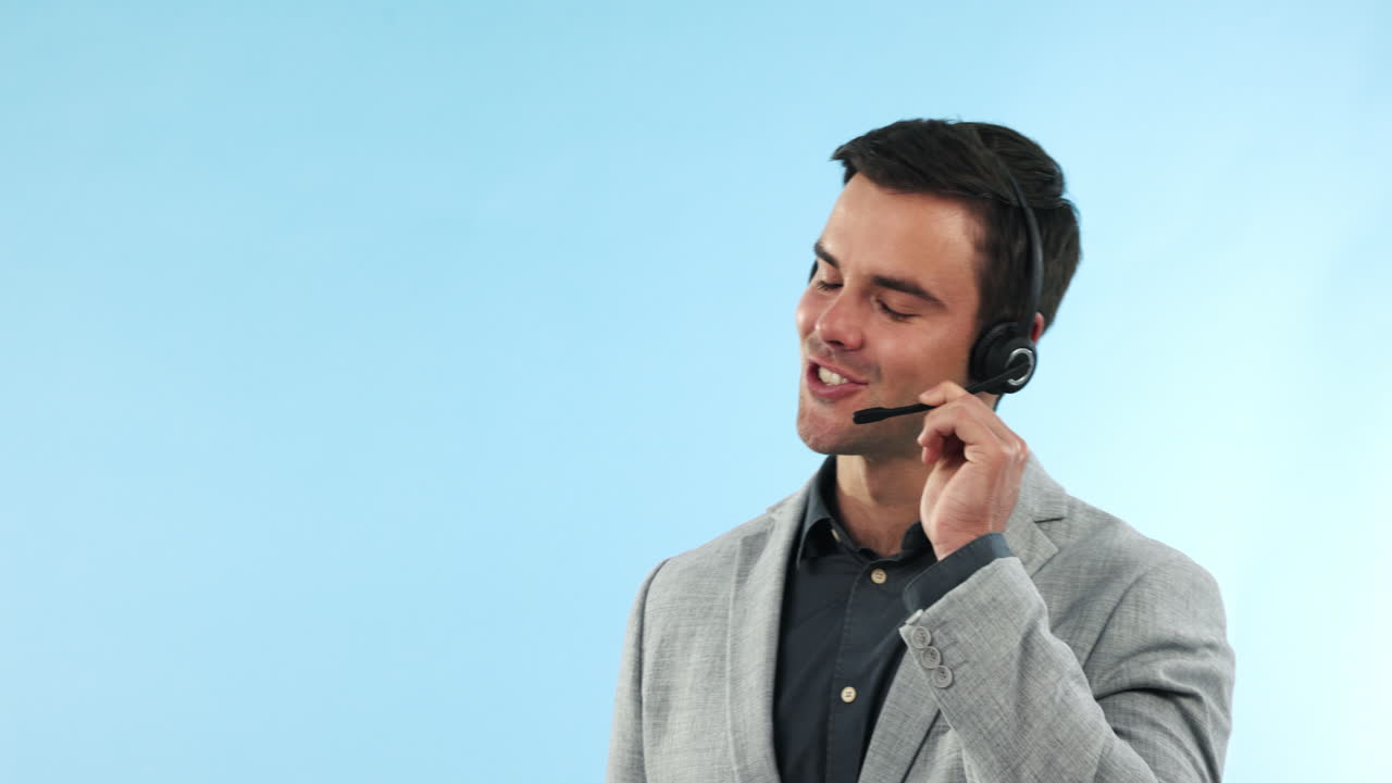 soporte al cliente, sonrisa y consultor de hombres