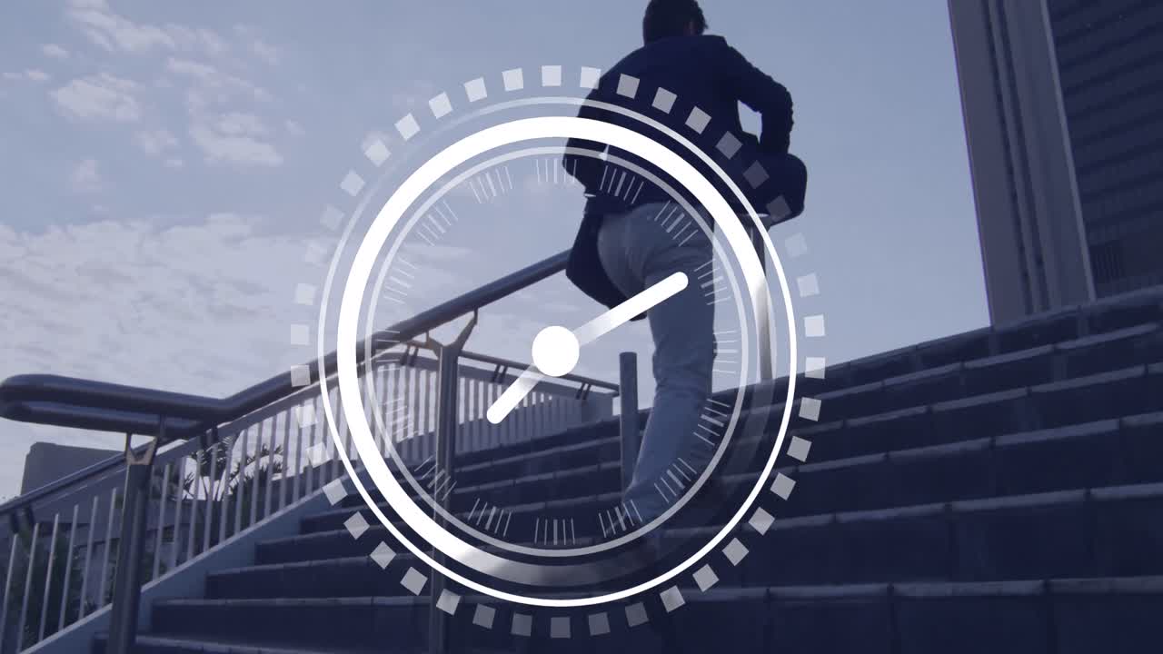 위층으로 달리는 백인 사업가 위로 움직이는 시계의 애니메이션