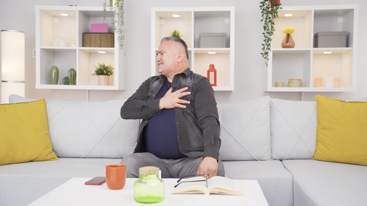 el paciente pulmonar está experimentando dificultad para respirar.