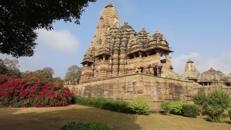 kandariya mahadev mandir at western group of temples, khajuraho, madhya pradesh