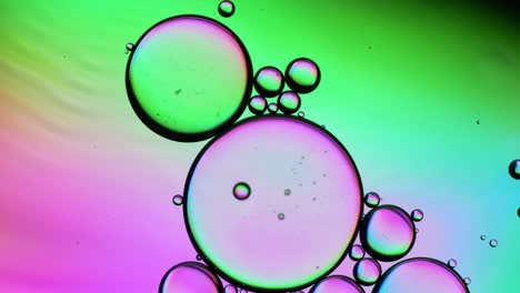 colorido artístico de gota de aceite flotando en el agua. fondo de burbuja abstracta