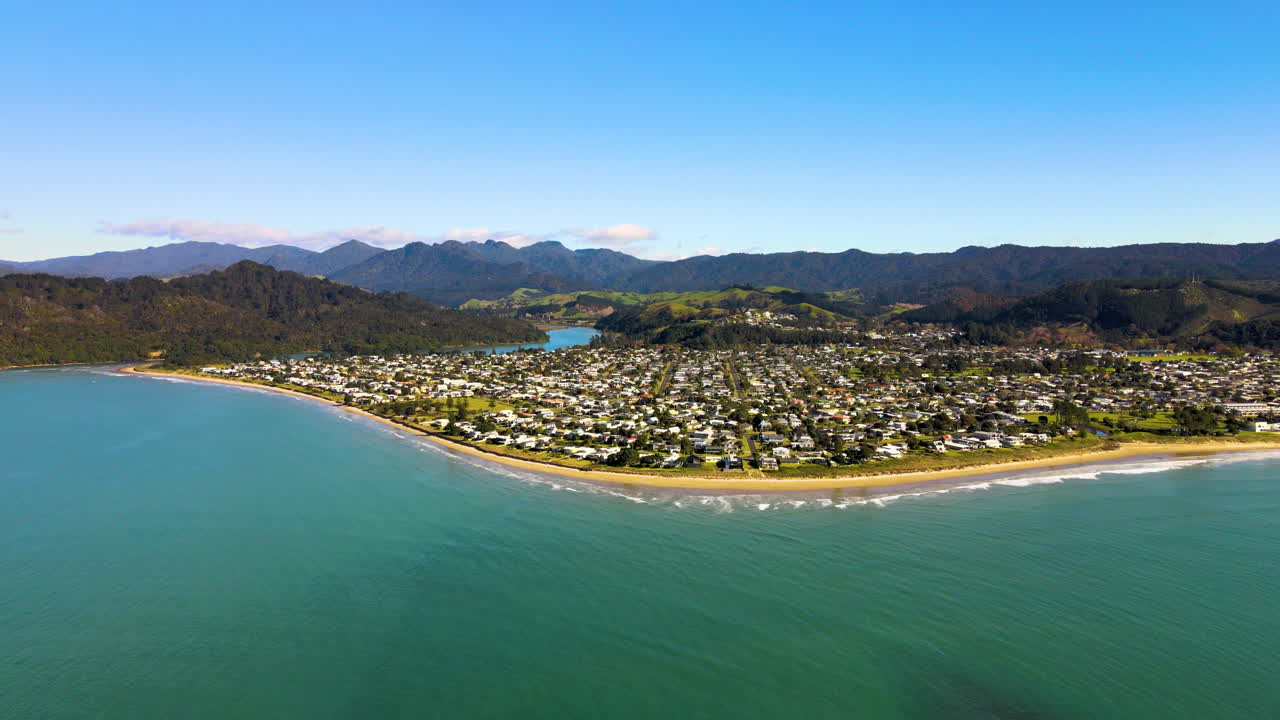 아름답게 위치하고 있는 마을