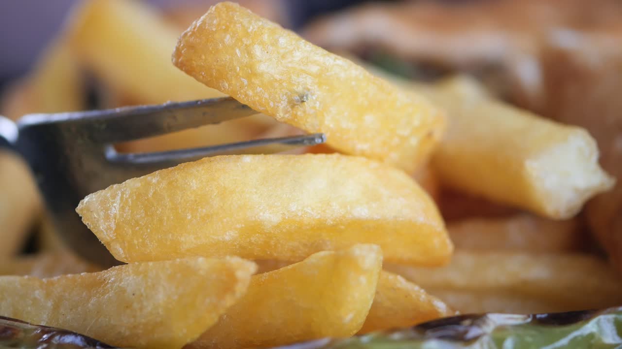 바삭한 감자 튀김