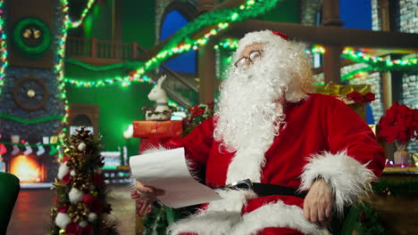 santa claus reading a letter