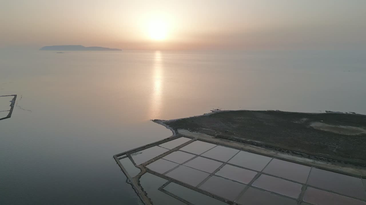 트라파니 에 페세코 천연 소금 저수지