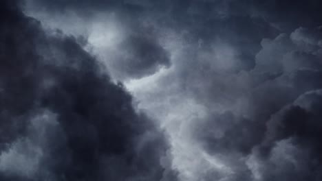 vista de relámpagos en nubes oscuras de tormenta