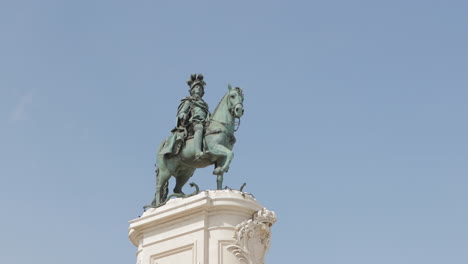 Monumento-Del-Rey-José-I,-Por-Machado-De-Castro,-Praca-Do-Comércio,-Terreiro-Do-Paco,-Lisboa-Portugal