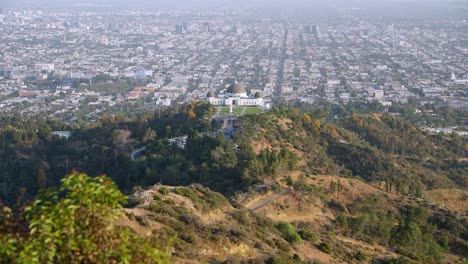 Vista-Panorámica-Del-Centro-De-Los-Ángeles-Y-Del-Observatorio-Griffith