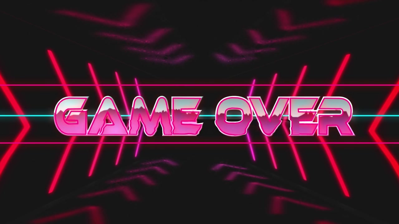 La telecamera si sposta su un "GAME OVER" 3D rosa lucido, con galloni al neon pulsanti che scattano al centro, evocando il gaming retrò