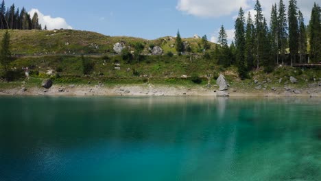 el lago carezza, las dolomitas, trentino alto adige