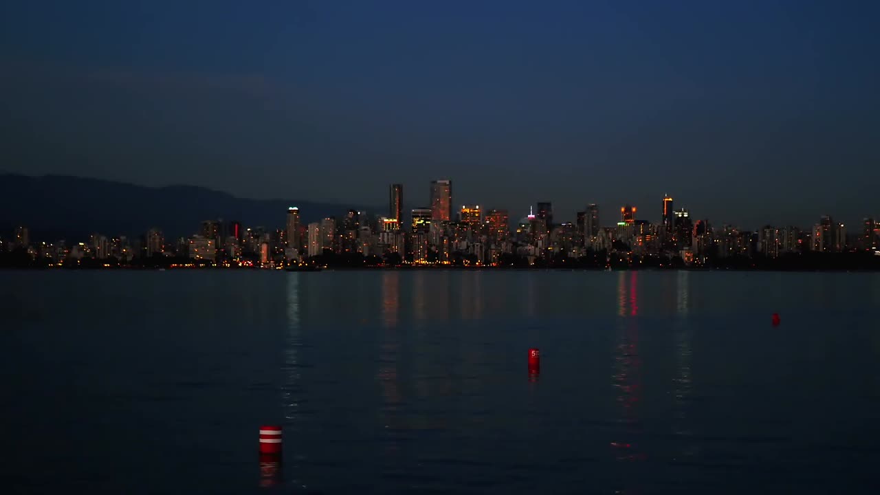 해안가 와 함께 도시 풍경 의 전망