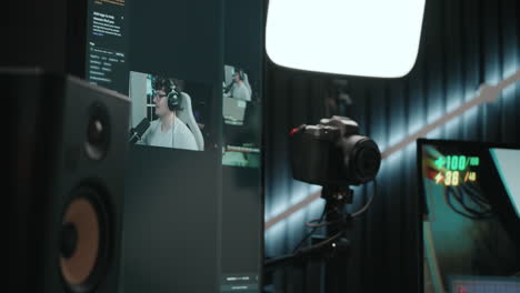 streamer's setup and livestream