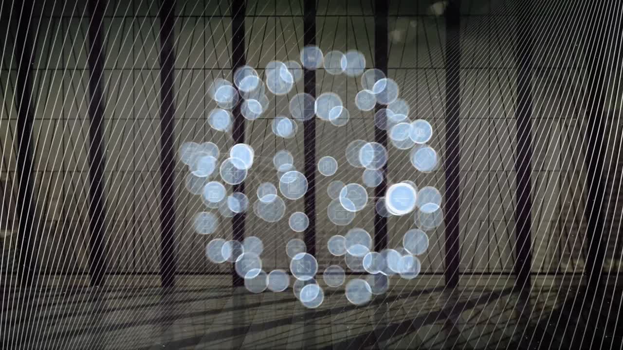 창 위에 아이콘과  ⁇  선을 가진 연결 네트워크의 애니메이션