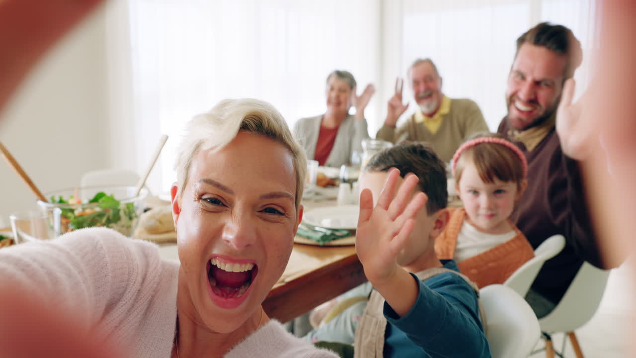 셀카, 가족, 아이들과 저녁 식사