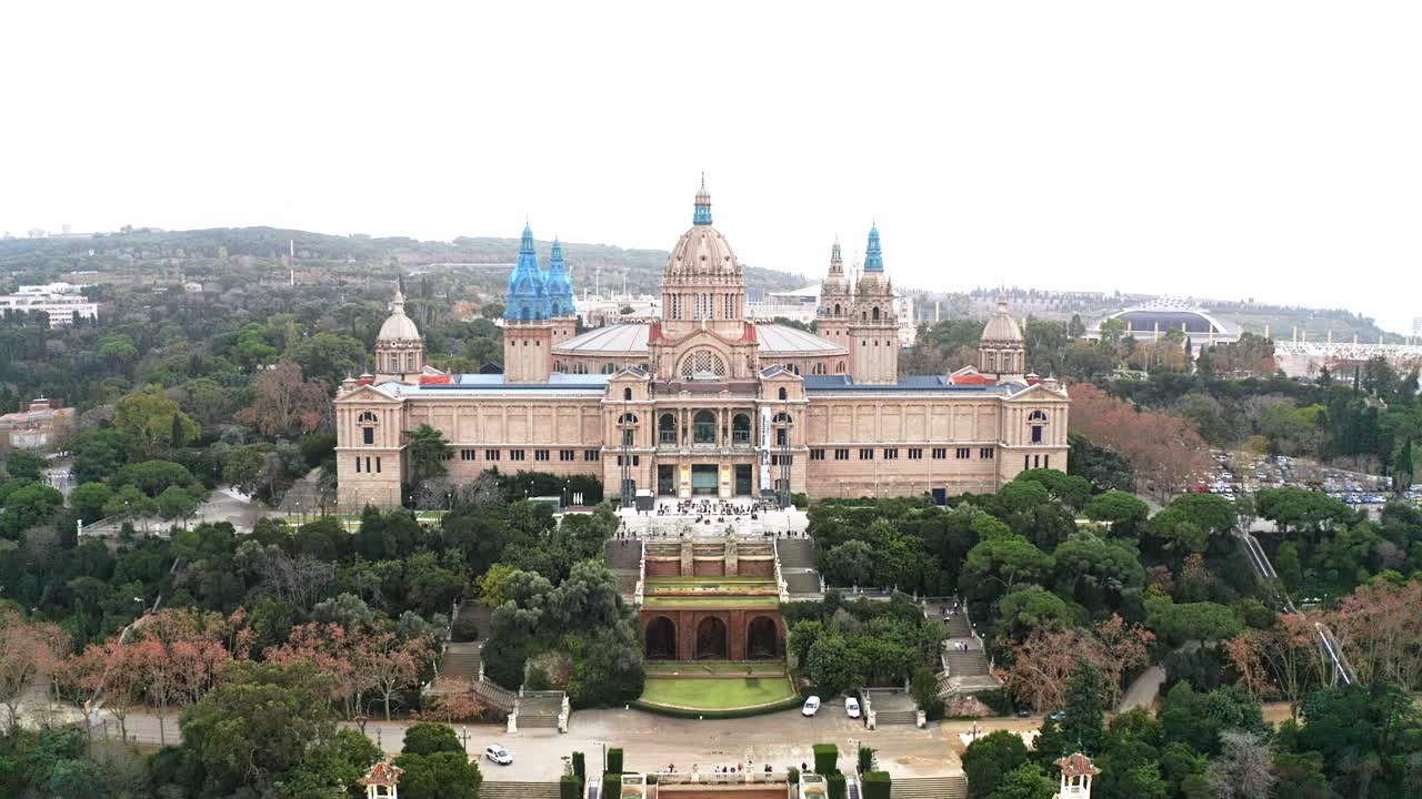 Flying backwards from Museu Nacional d'Art de Catalunya