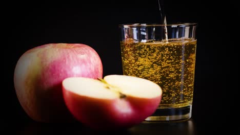 jugo de manzana recién exprimido