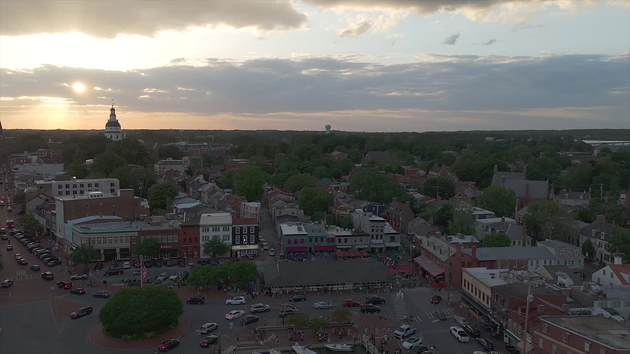 Centro e porto di Annapolis, Maryland - Scatto aereo