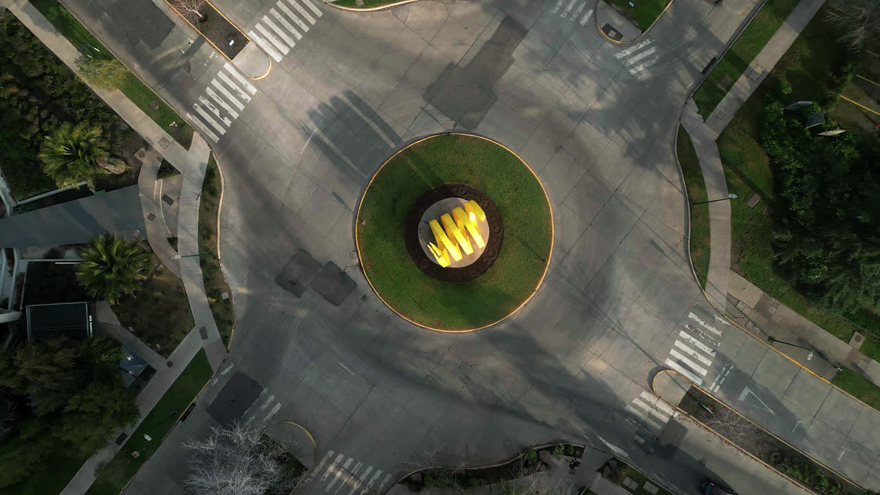 calle circular ciudad empresarial drone shot chile
