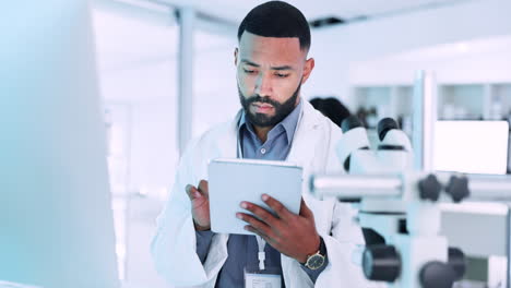 tableta, ciencia e investigación con un hombre médico