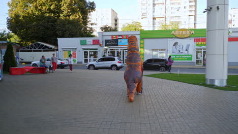 dinosaur in shopping cart