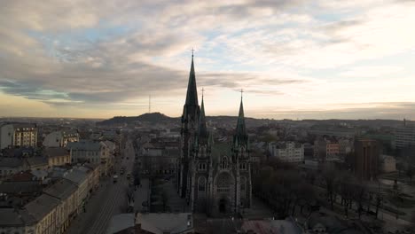 Aerial-dolly-shot-of-Ohla-and-Elizabeth-Church-in-Lviv,-Ukraine