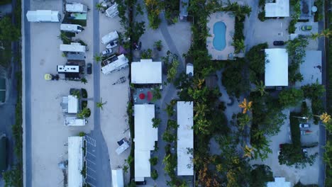 Bird's-Eye-View-of-Resorts-in-Islamorada-Florida-Keys-at-Sunset