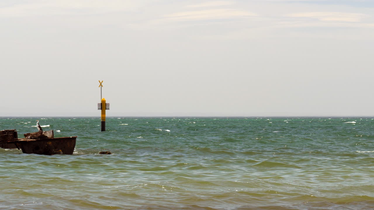느린 동작, 오존 패들 증기기의 잔해, 부서진 머리