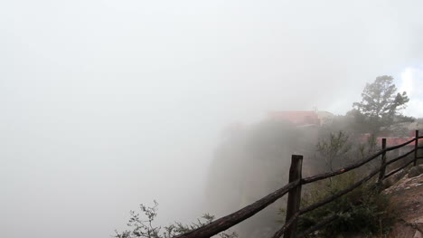 Acantilado-Brumoso-En-Mexico