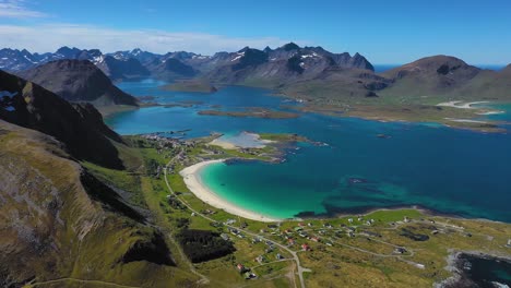 Strand-Die-Lofoten-Inseln-Sind-Ein-Archipel-In-Der-Grafschaft-Nordland,-Norwegen.