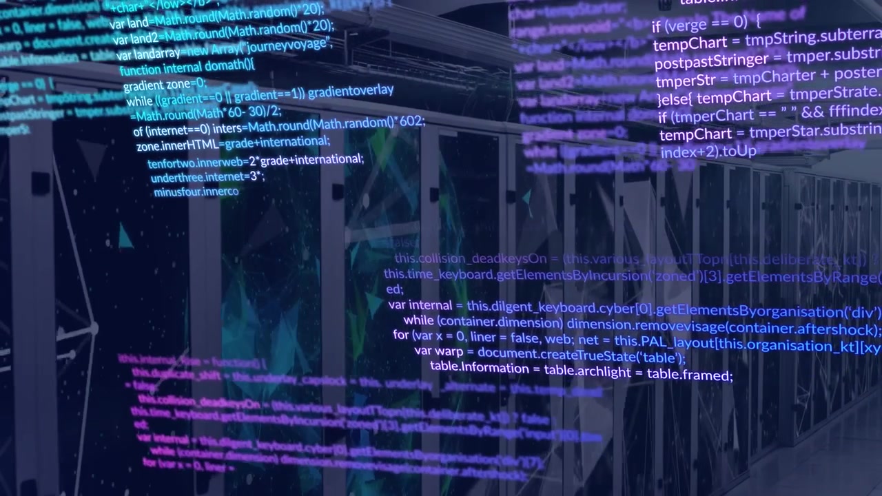 Animation de langage informatique multicolore, globe et points connectés au-dessus d'une salle de serveurs.